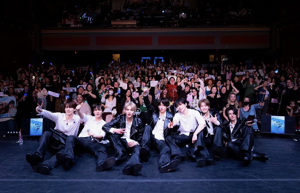 kamdenised's tweet photo. then and now
oh my ampies youve come so far 😭 https://t.co/EHNNGi2SW1