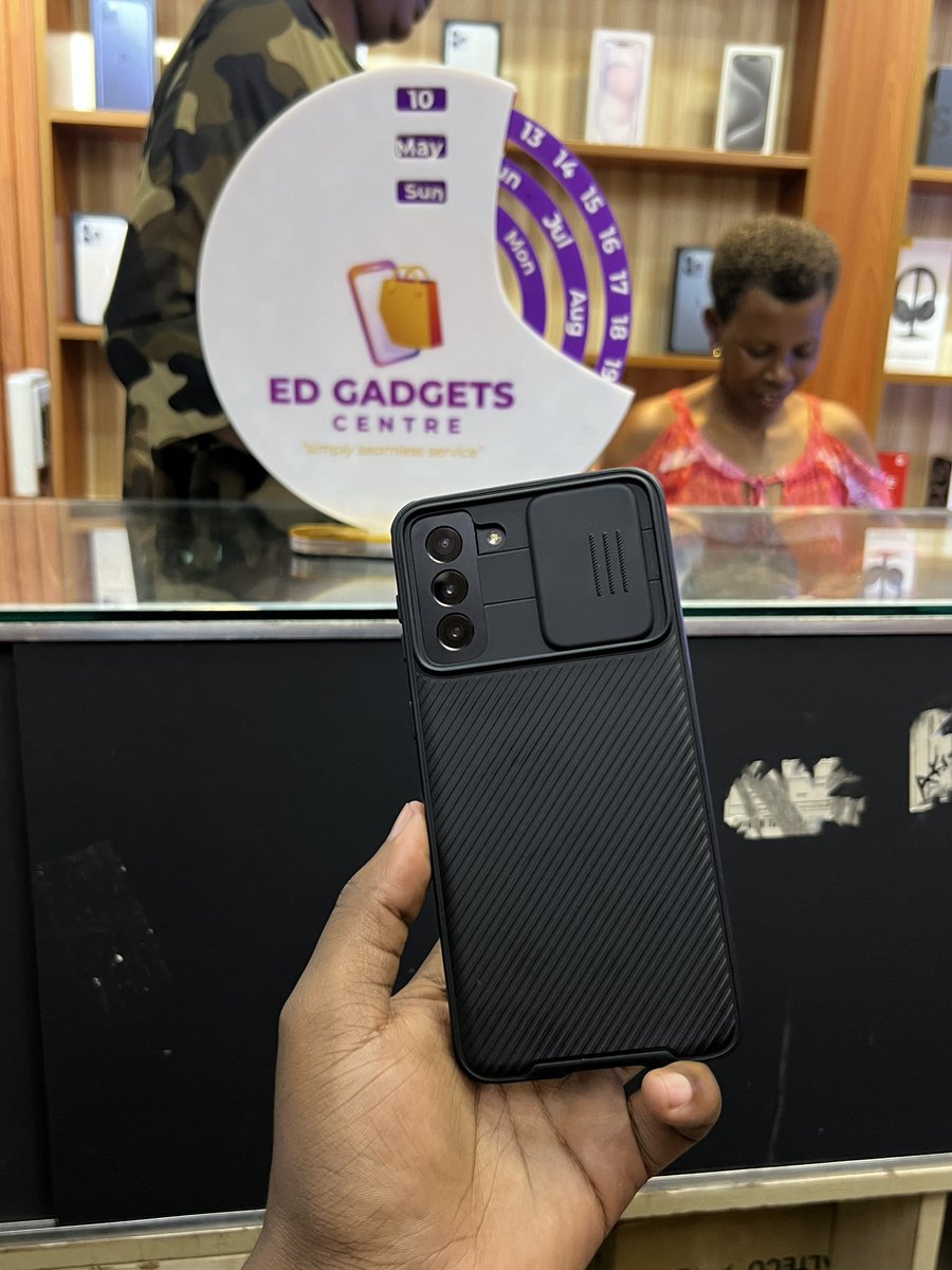 Ed Gadgets Centre2 tweet media