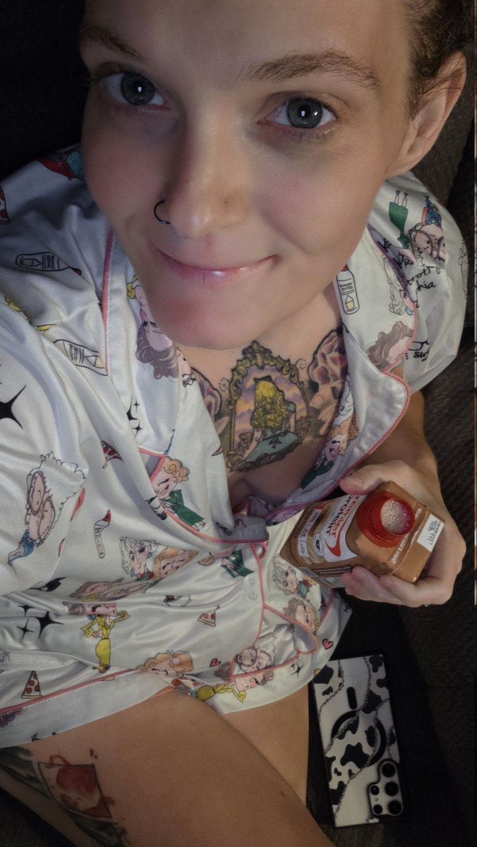 Had my breakfast while in my Golden Girl jammies 💖 

#milf #lllinoismilf #sexvmilf #bbwass #pawg #bbwsoil #hotgirlfriend #hotwife #bbwillinois #onlyfans #fupa #poly #thicc #thickthigh #horny #BBW #porn #pussy #nude #nudewomen #naked #nakedwomen #pintsizedmomma #Ass #brat #tits
