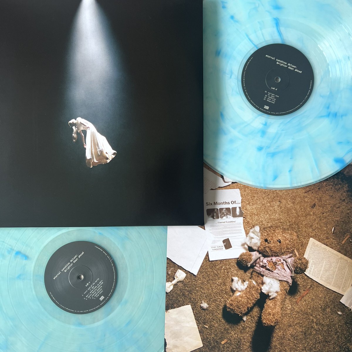 my 'eternal sunshine deluxe: brighter days ahead' vinyl came and