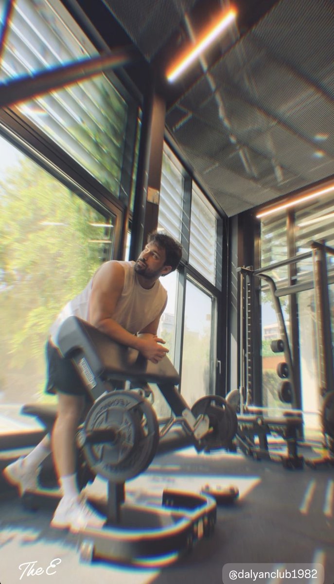 Alp Navruz instagram hesabında yeni bir story paylaştı. ✨️ 

#AlpNavruz • <a href="/AlpNavruz/">Alp Navruz</a>