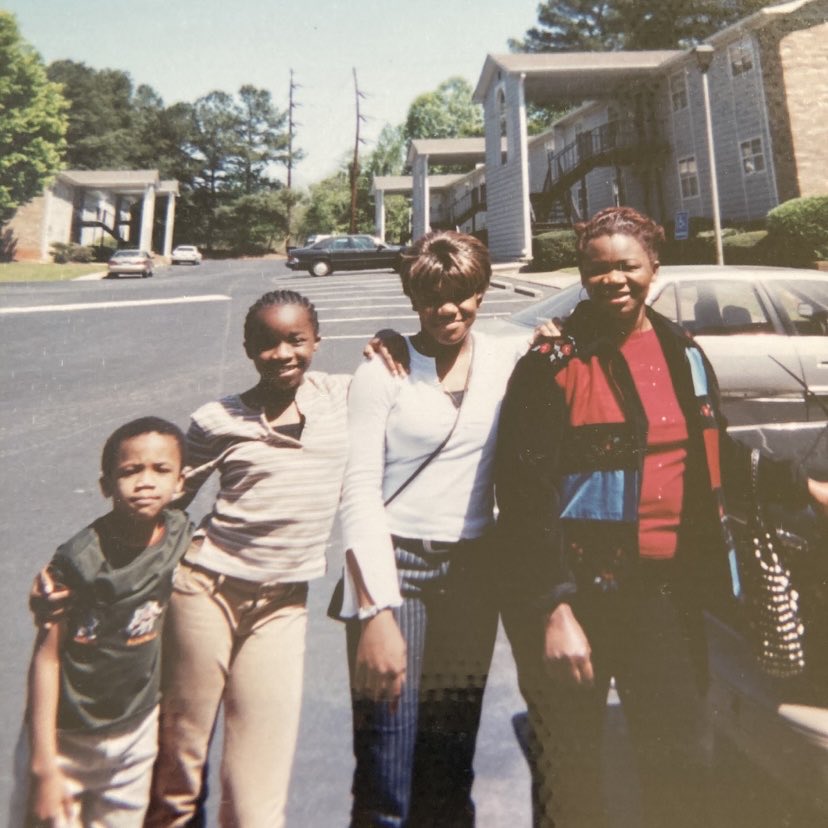 Chimere97's tweet photo. Happy Mother’s Day to all of these women ❤️ https://t.co/woyMRnwqU5