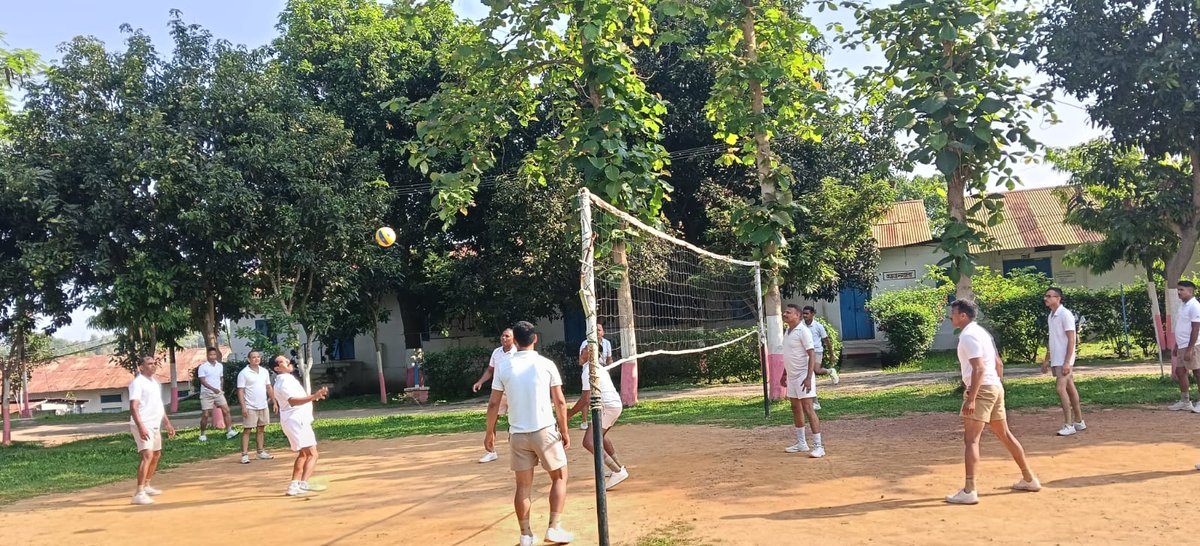 173Bn's tweet photo. "Games make you fit and fine." 173 BN CRPF https://t.co/LN0HPs0M9w