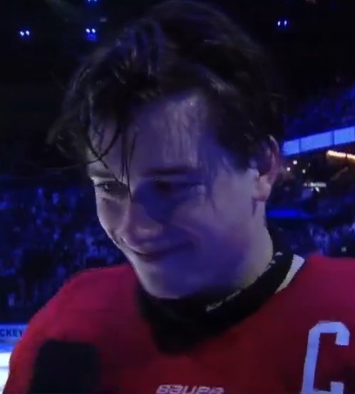 butcharchangel's tweet photo. hes so cute I hate him https://t.co/XRuSixsLld