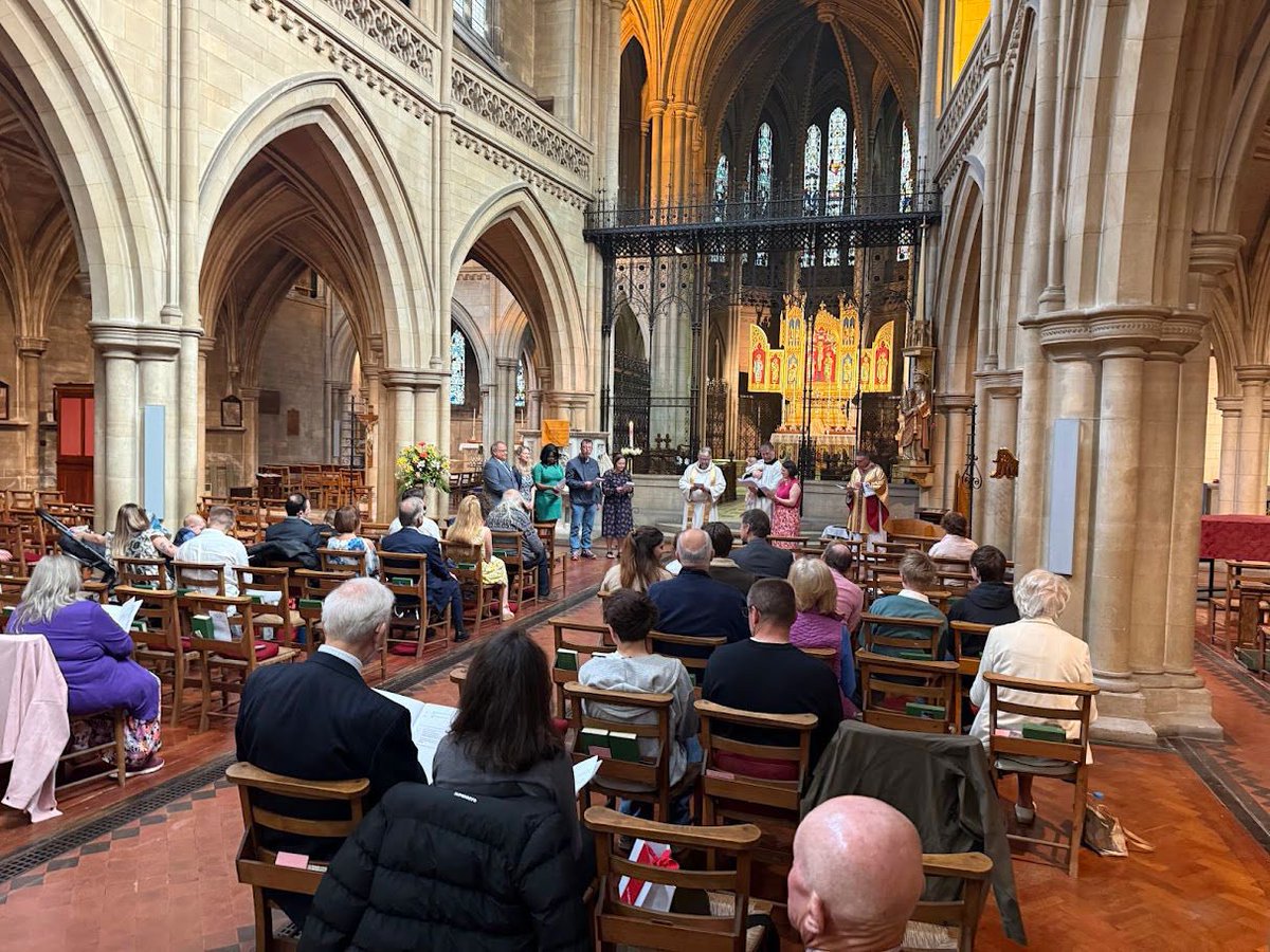 StStephensBmth's tweet photo. Today we welcomed back Fr Rob to preach and to baptise baby Zoe during Solemn Mass. Many of Zoe’s family travelled from Belgium to join us at Mass. https://t.co/8PCkxt4nbi