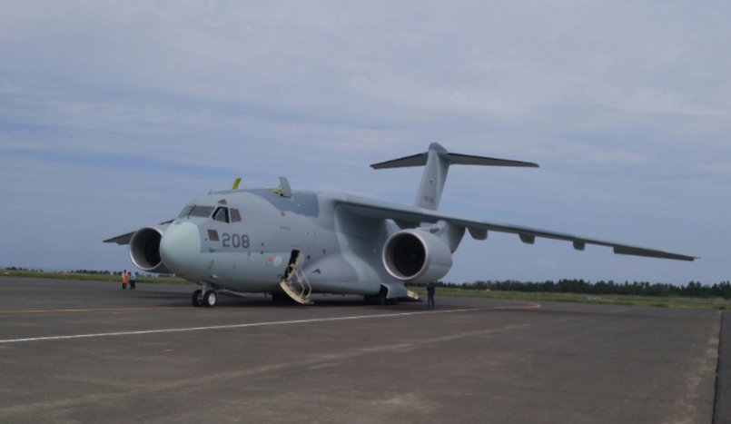 陸海空さま専用 陸海空自衛隊の航空機を一機貰えるならどれ めちゃくちゃ悩んだけど