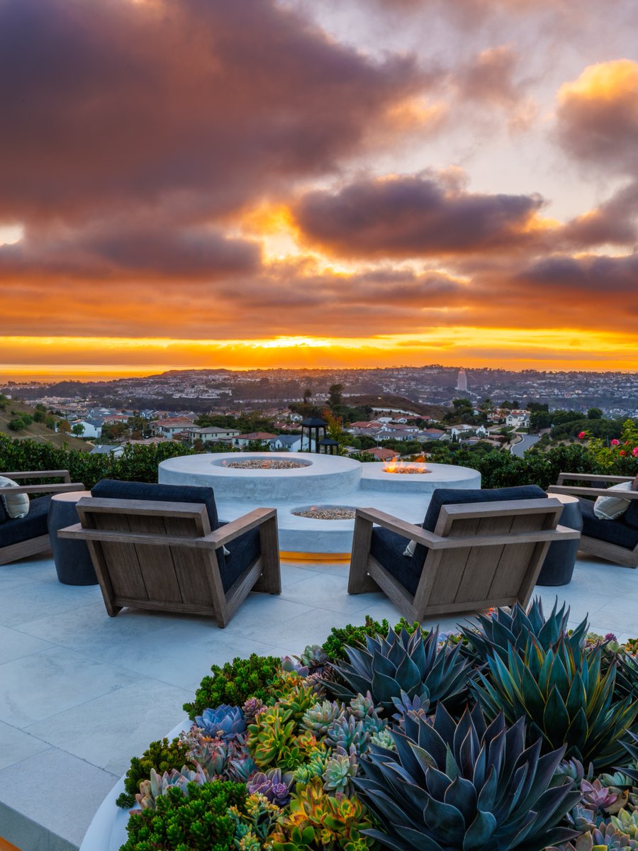 ProscapesOC's tweet photo. Every day feels like a getaway when your backyard is this stunning. ๐ฆฉโจ
Tap the link in our bio to learn more and get a quote.
#CalimingoPools #OrangeCountyPools #OCPoolBuilder #OCHomeDesign #OrangeCountyLiving #NewportBeachLiving #SoCalPools #PoolContractor #DreamBackyard https://t.co/YQpERzHrBr