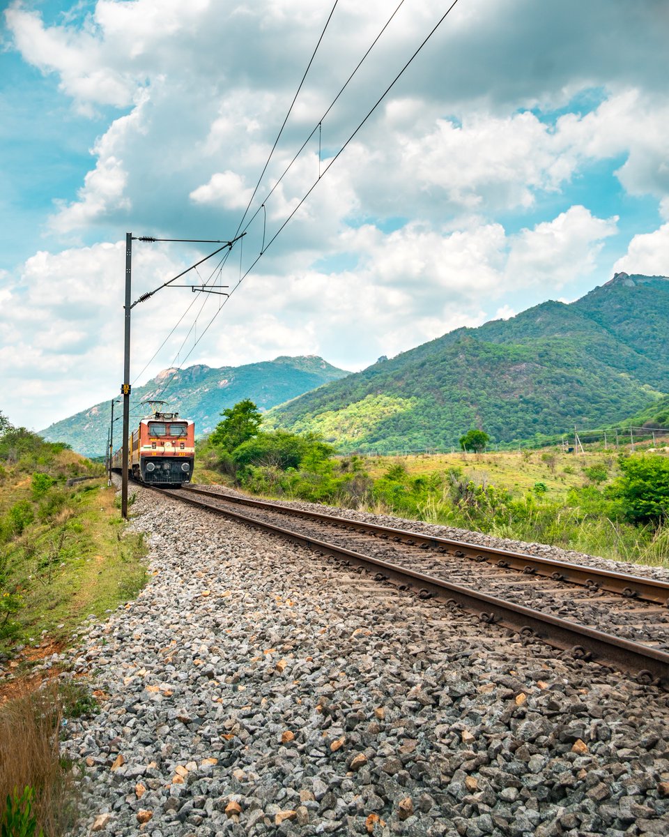Trains of India 🇮🇳 tweet media