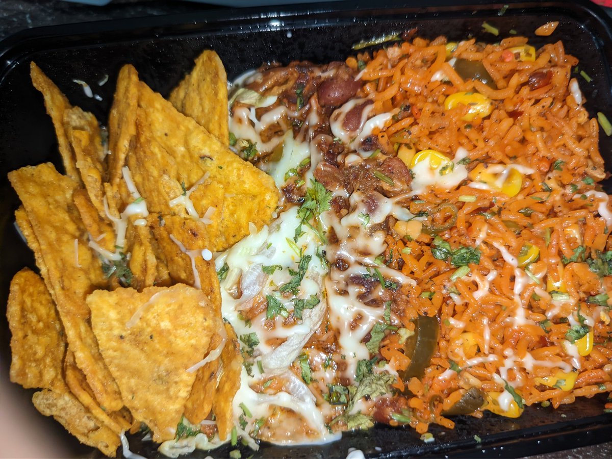 RASH_2137's tweet photo. Hehehehehehe cheat meal
#gym #cheatmeal https://t.co/zkz9rZVl5H