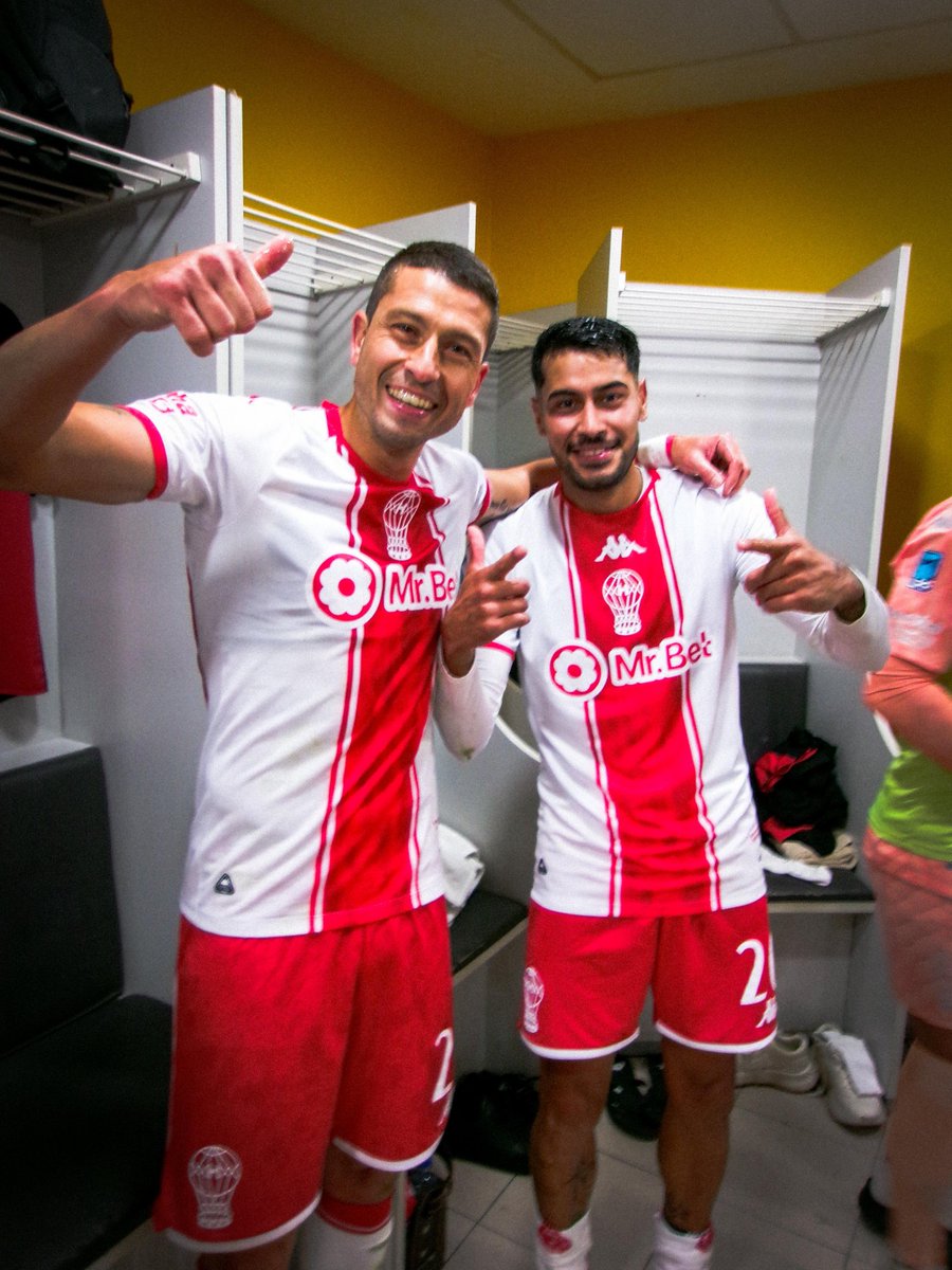 CA Huracán tweet media