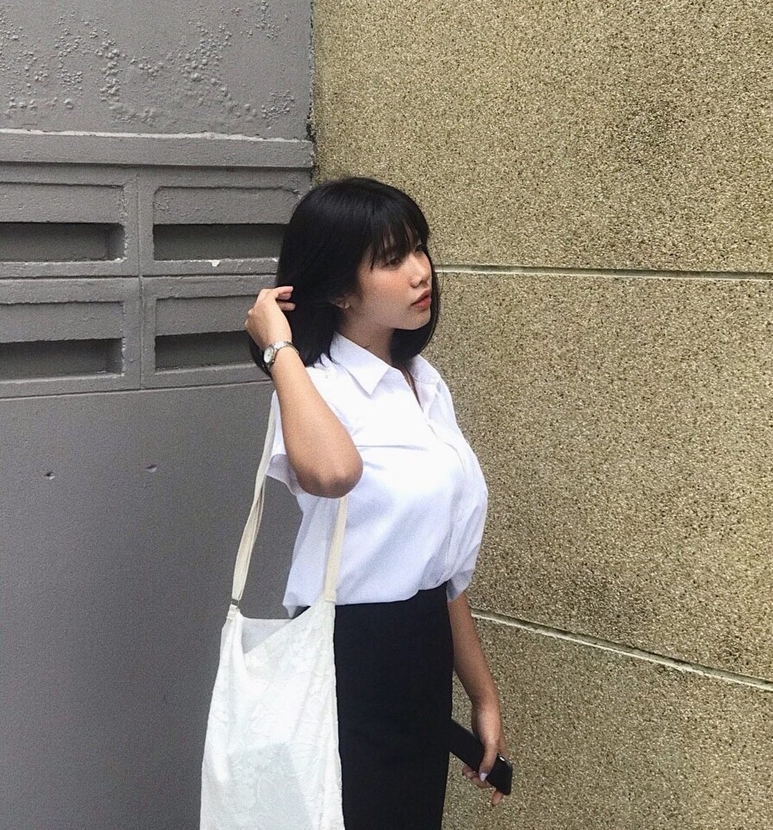 หลังหอมีเรื่อง tweet media