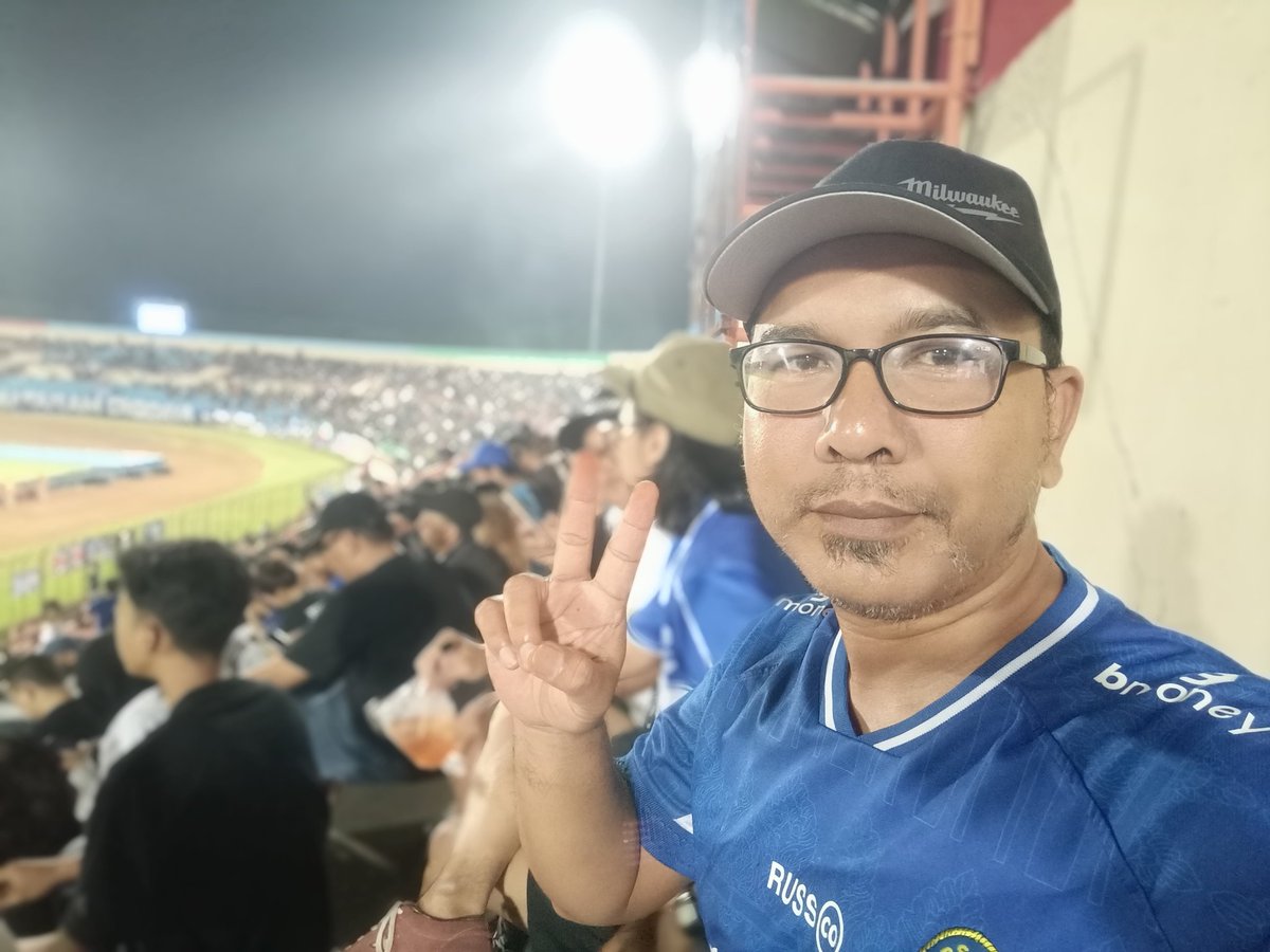 noel_pino_risto's tweet photo. @MafiaWasit Koe ki obong2 blarak, ora nyadar po kata2mu walaupun tok anggep sepele tapi iso nyumet geni https://t.co/jCglbqrsO3