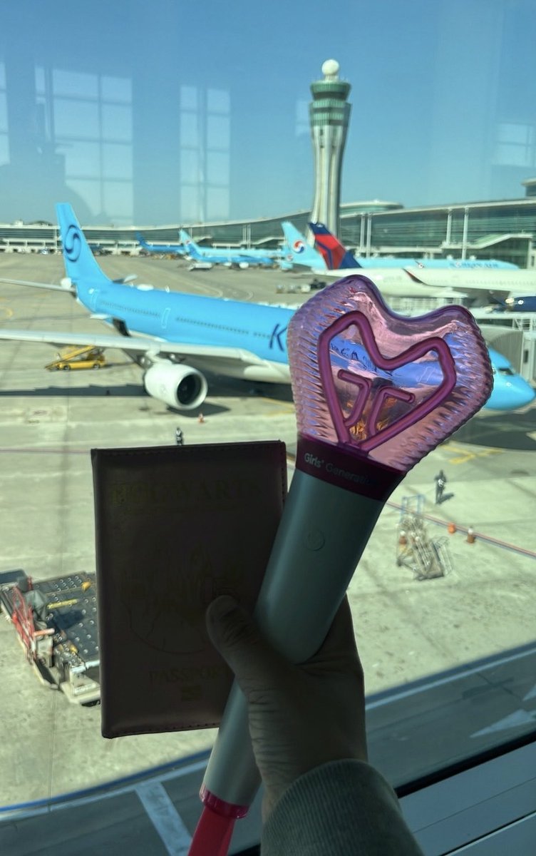 snsdshop_taeny tweet media