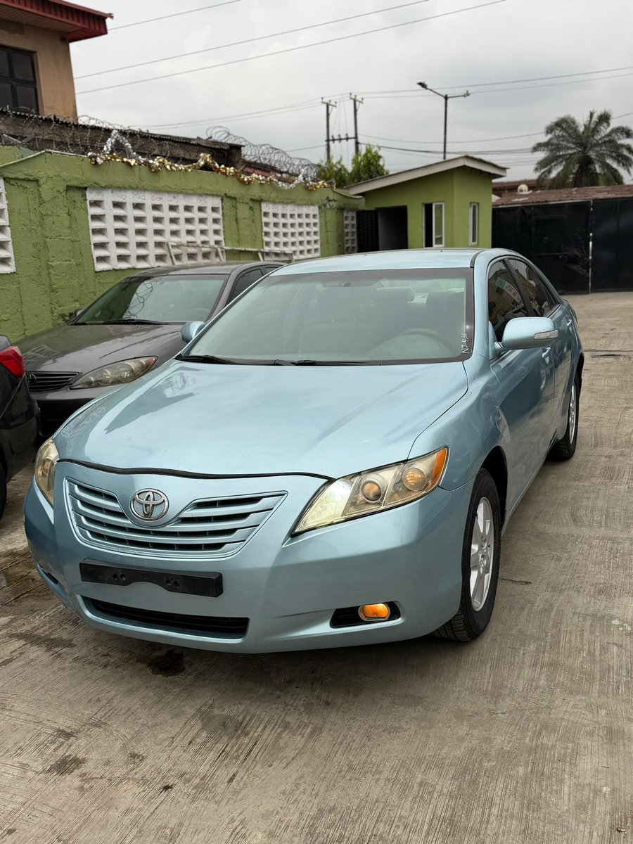 royalautosville's tweet photo. Registered 2006 Toyota Camry LE
(Muscle)
- ⁠Key-Start 
- ⁠Sharp engine and gear
- Android screen and reverse camera 
-A/C chilling 
- ⁠Clean interior and sharp body 

₦ 5,700,000

📍 LAGOS https://t.co/PH6XaTCNAg