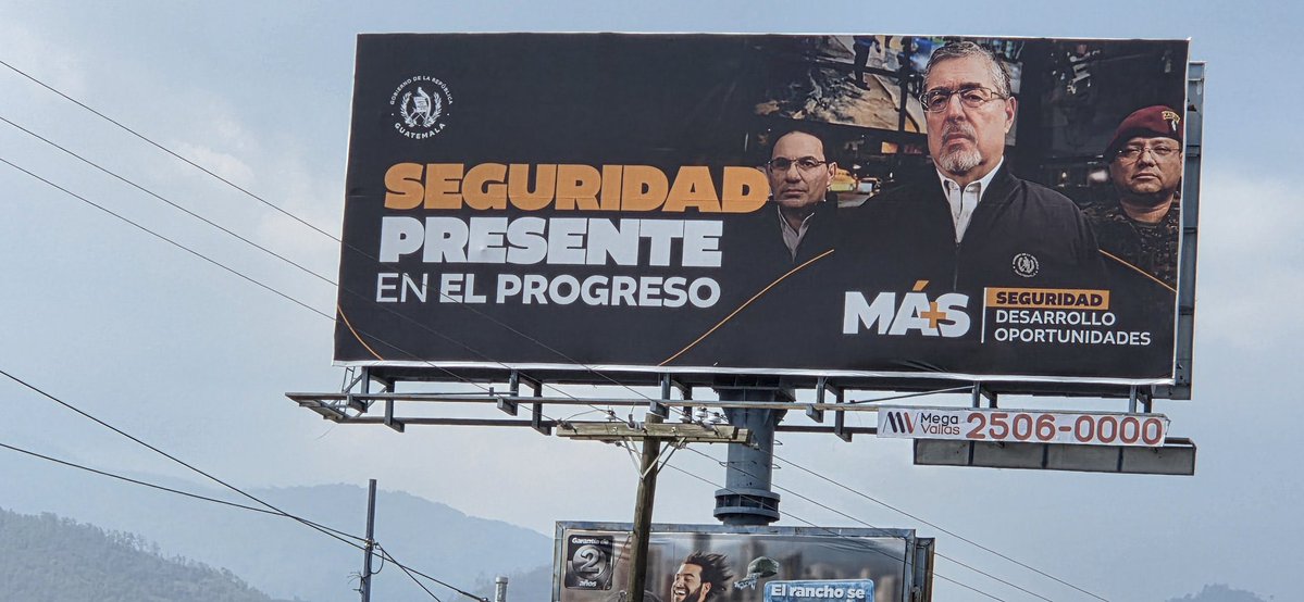 VILLEDA SERA IMPUESTO EN EL MP

#CONFIDENCIAL 

Marco Antonio Villeda Sandoval, actual ministro de Gobernación y fracasado participante a ser jefe del Ministerio Público es amigo íntimo de Patricia Elizabeth Gámez Barrera, que llegó a ser presidente del Colegio de Abogados y