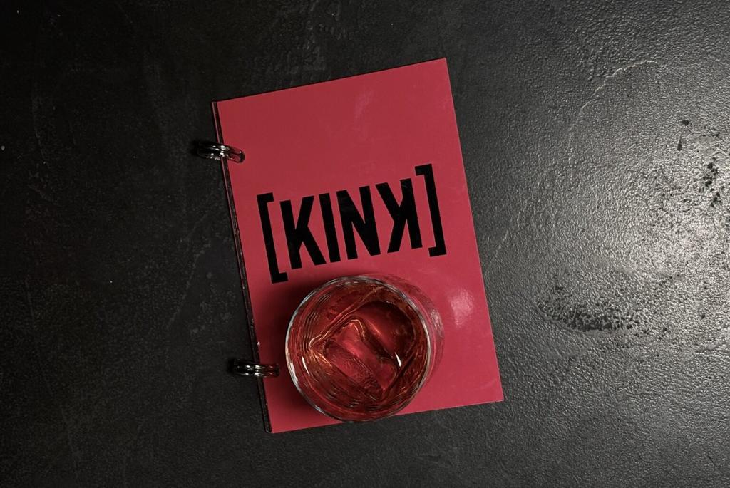Kink: desiderio, controllo, tensione. Il concept della nuova drink-list del Veleno Club
#kink #velenoclub 
vinodabere.it/kink-desiderio…
