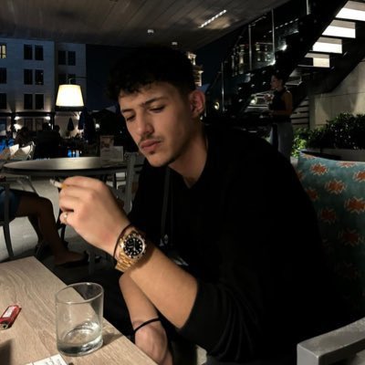 rashed_rw04's tweet photo. #NewProfilePic https://t.co/UN2X4ydWE6
