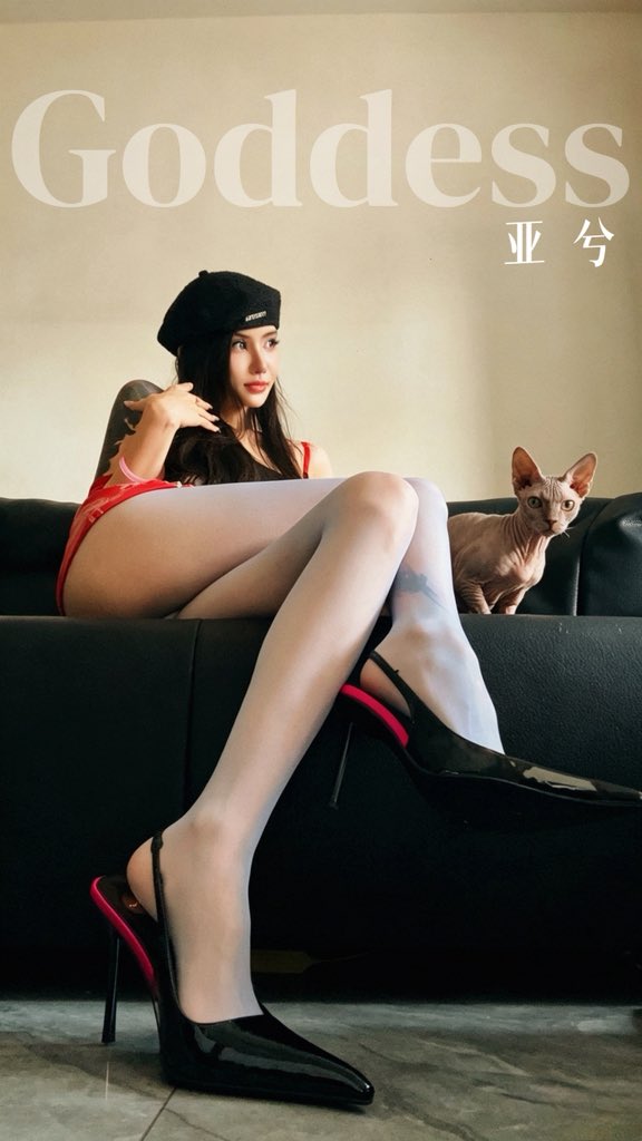 妈妈的鞋  该踩在谁的脸上？
#女s #网调 #dom

@ToBuerma            @ToBulaer 
@KawasawaSen    @BulmaList https://t.co/7mgNPAnKxR