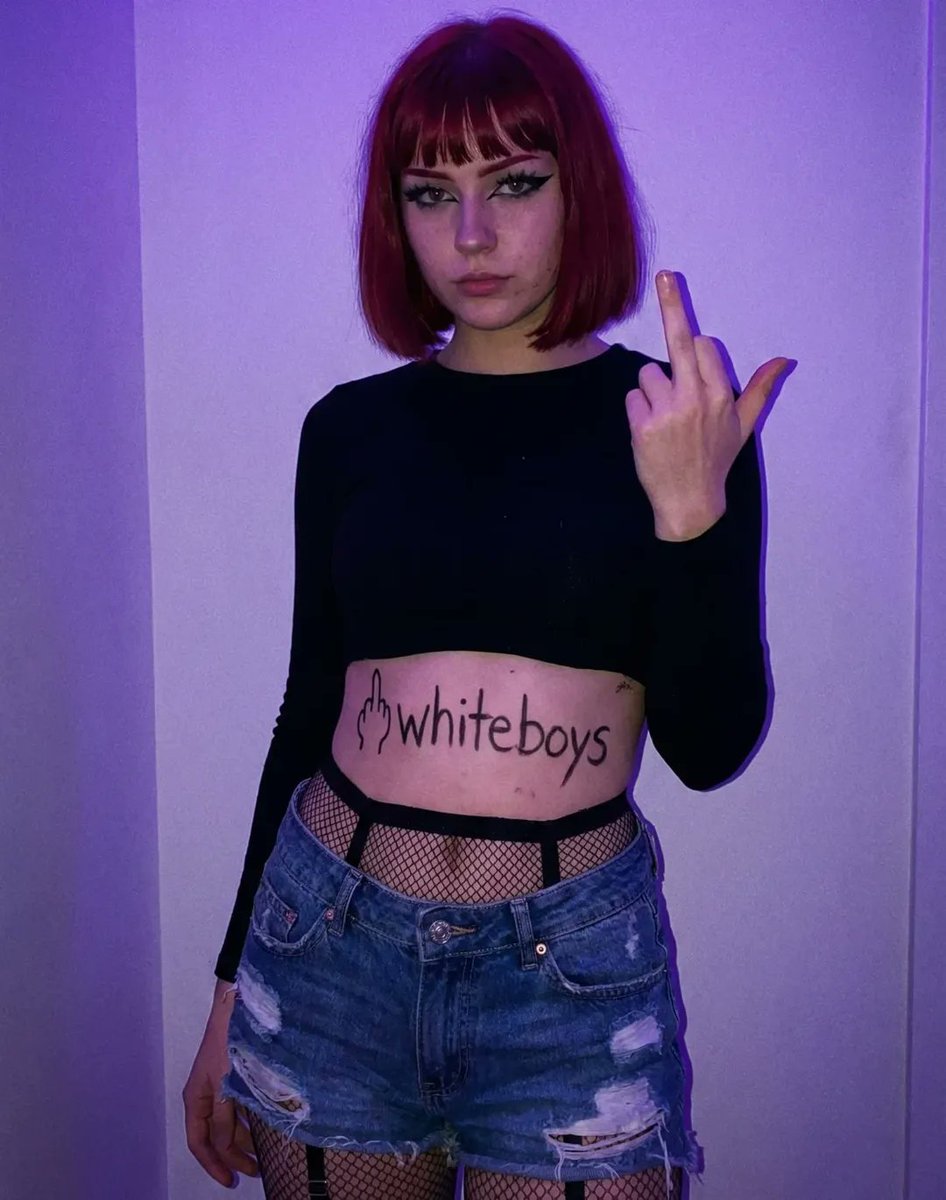 Amelia Lewis tweet media
