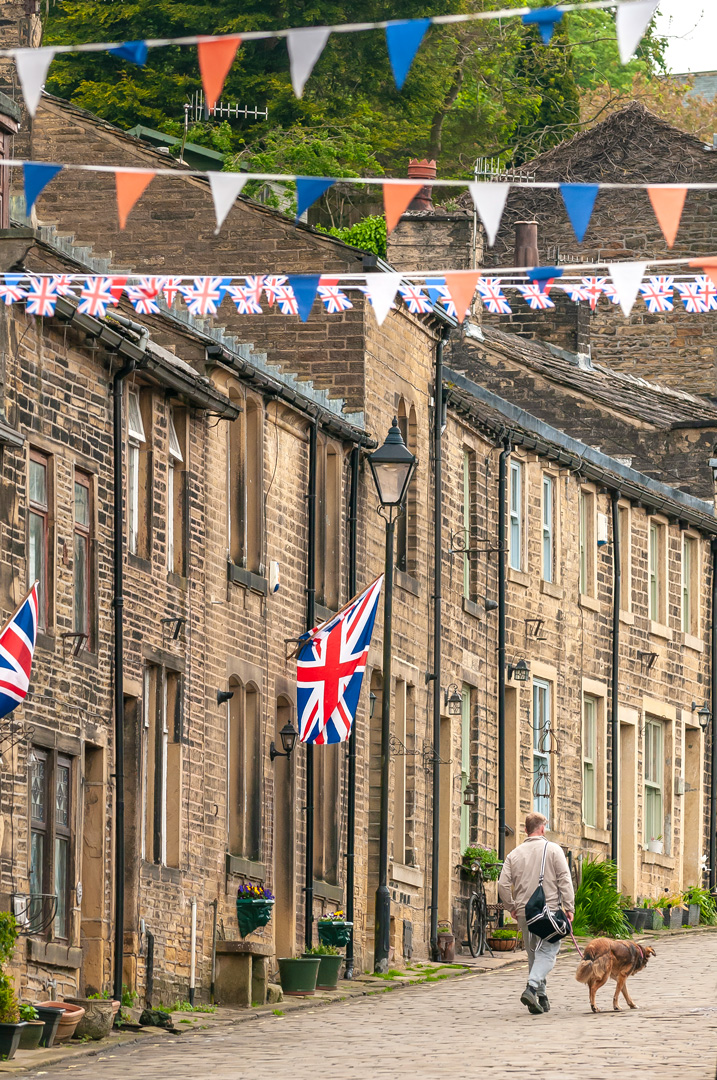 Brontë Country Landscapes tweet media