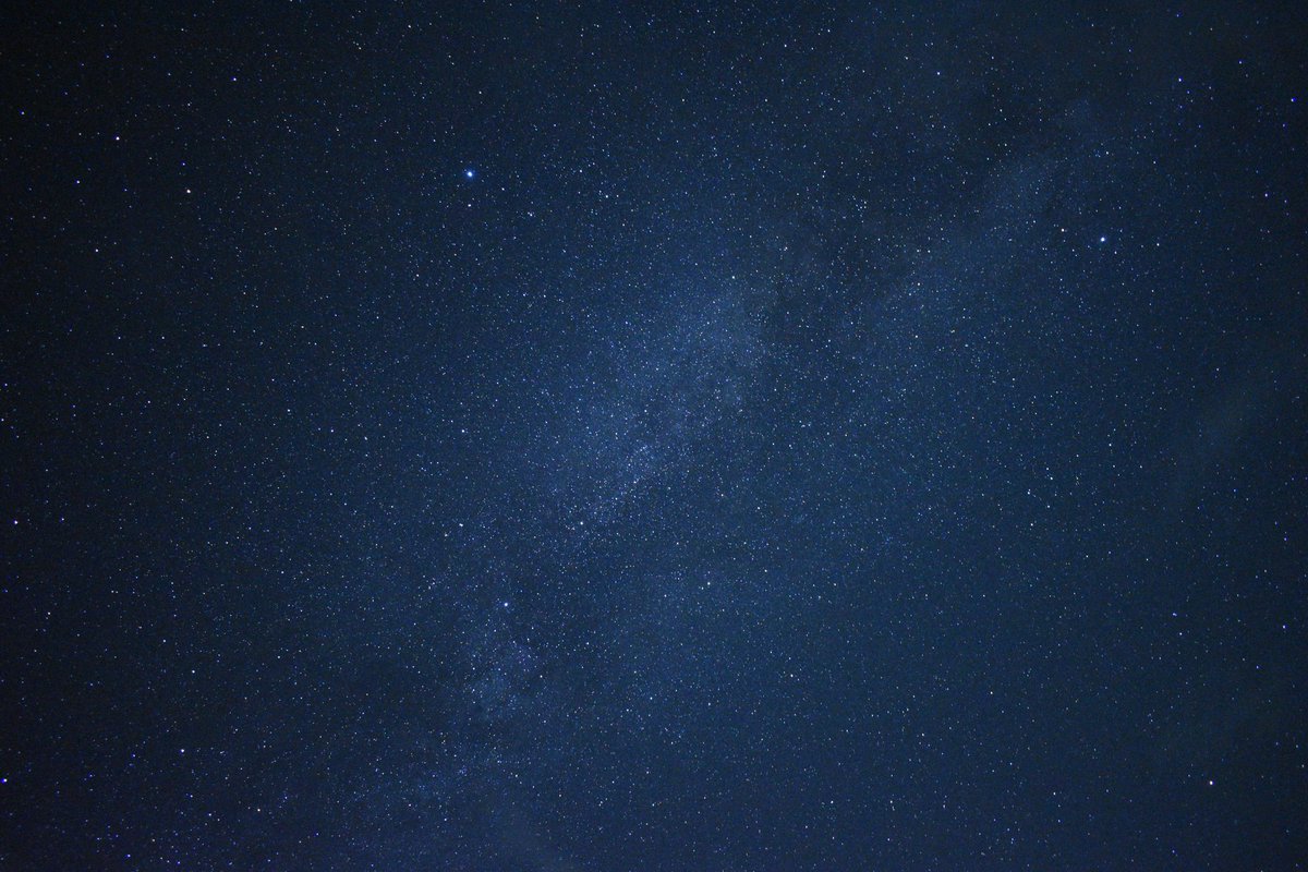 akiXgreat's tweet photo. パンスターズ彗星を撮れなかった茶臼山(1、2枚目)と満開をギリギリ過ぎた阿智村の桃源郷(3、4枚目)
こんだけ写真撮ったのも久しぶりなうえ、5月には関岡さんのトークショーも聞けたし、久々に写真欲が燃えてきましたなぁ(´ ω` )

#茶臼山
#阿智村
#GWを写真4枚で振り返る
#4月を写真4枚で振り返る https://t.co/XtBzqbXYJ4