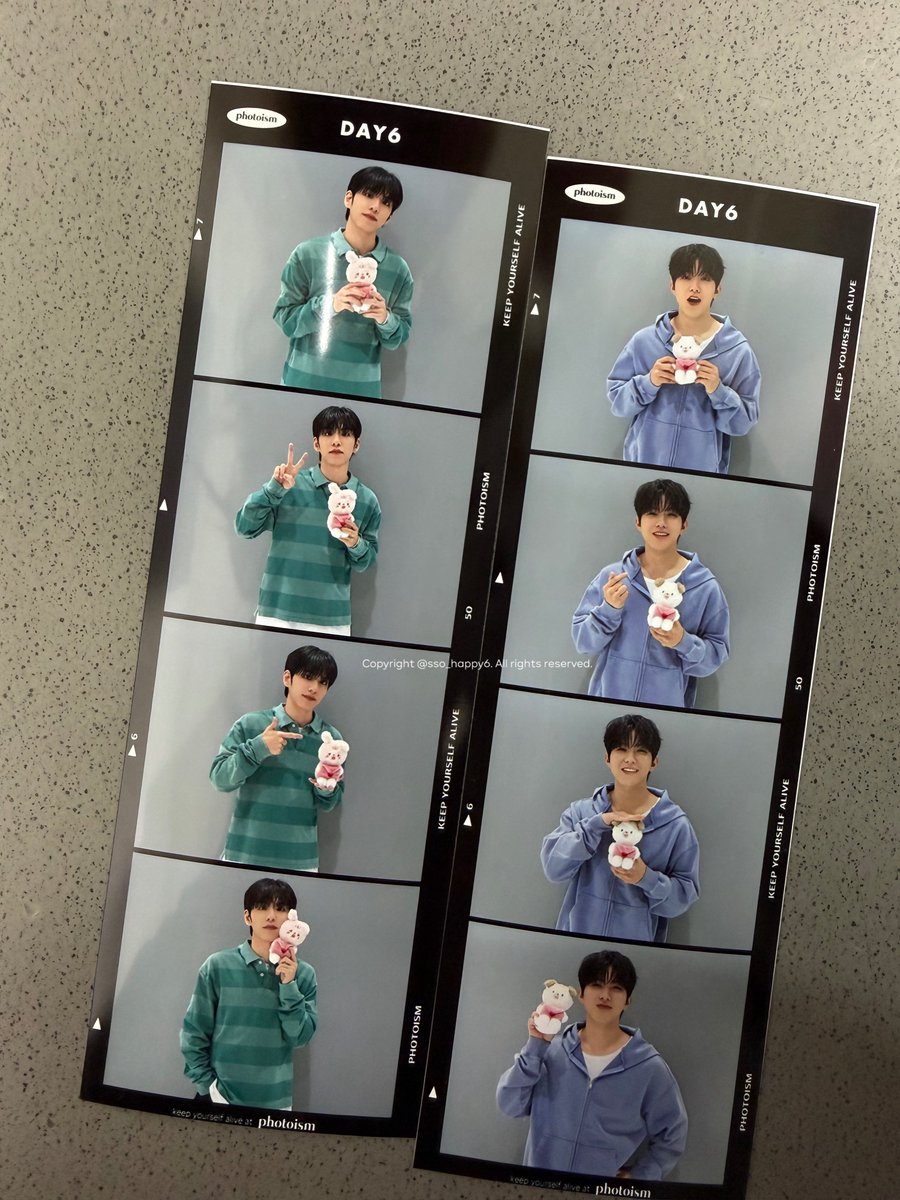데이식스 포토이즘 스티커 뽑으러 왔는데
너무 이뻐 ♥  (2장씩 나옴!)