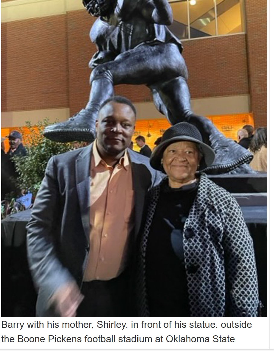 Barry Sanders tweet media