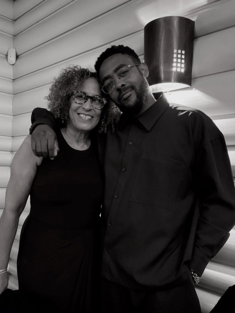 PapaCochise's tweet photo. The very best example of humanity at its highest form I’ve witnessed has come from the Mothers in my life. The best parts of me were shaped by your example. Thank you. Happy Mothers Day https://t.co/kwh7vihaln