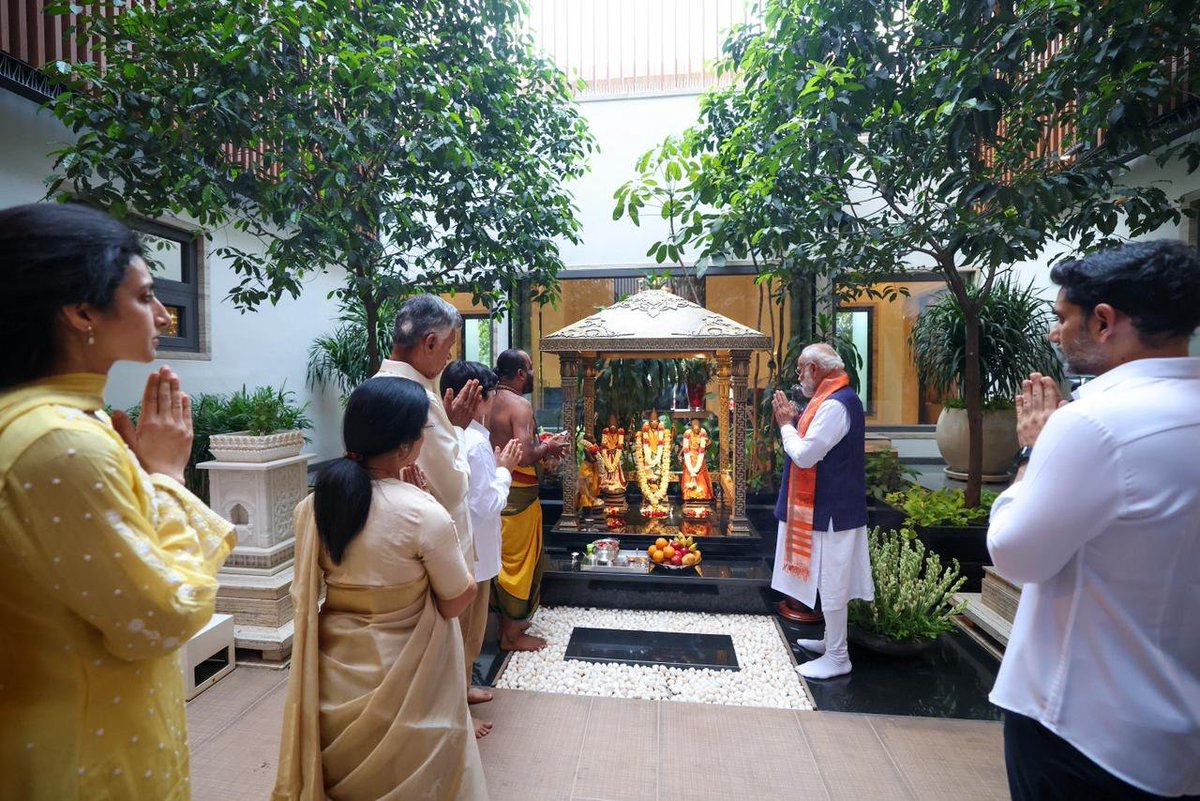 Nara Bhuvaneswari tweet media