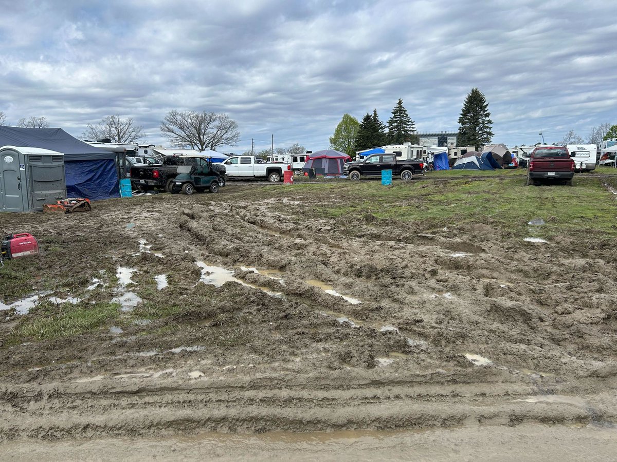 Frontstretch tweet media