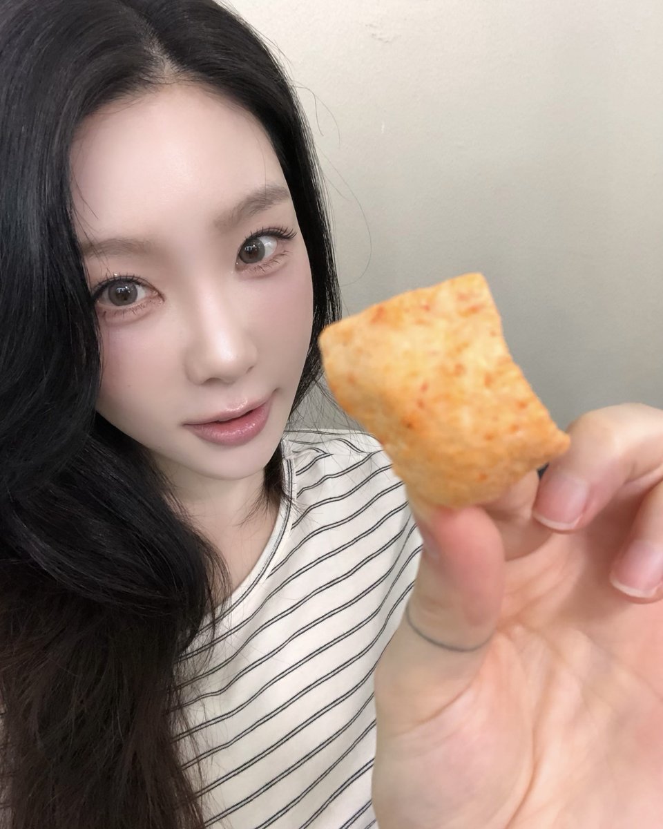 TAEYEON Official tweet media