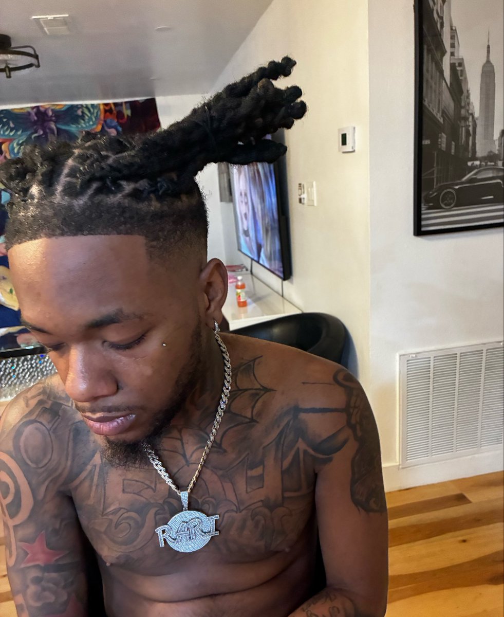 DjRari9's tweet photo. https://t.co/zivSuHeEeF