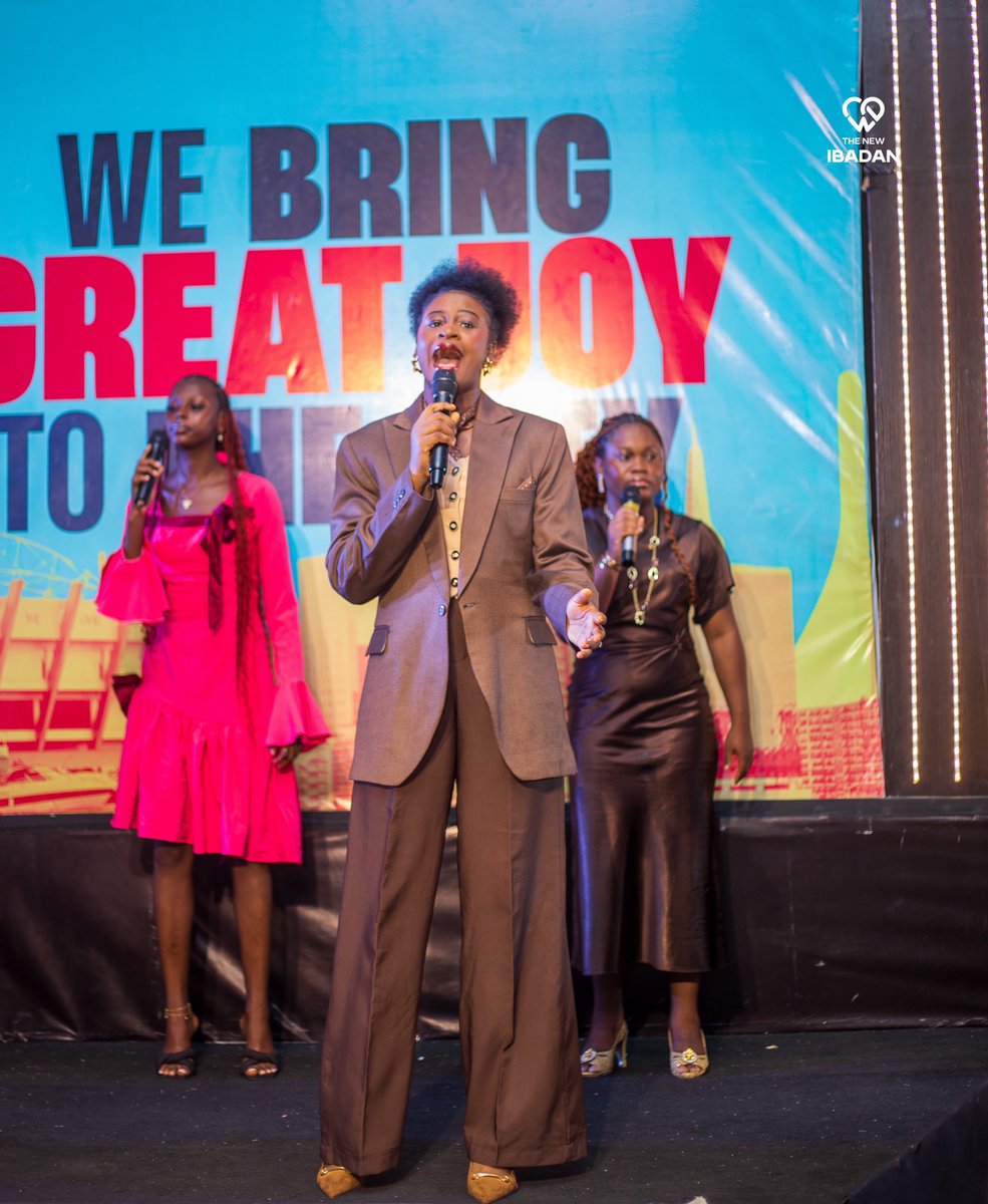 WeAreTheNew_Ib's tweet photo. This ministration was a reminder that Abba has got us. 
The Director and Executive Producer of our lives never misses a detail.
Everything is working together for our good.

#oneintoathousand #amightynation #wearethenew #6022themovie https://t.co/Yk9Wggm00m
