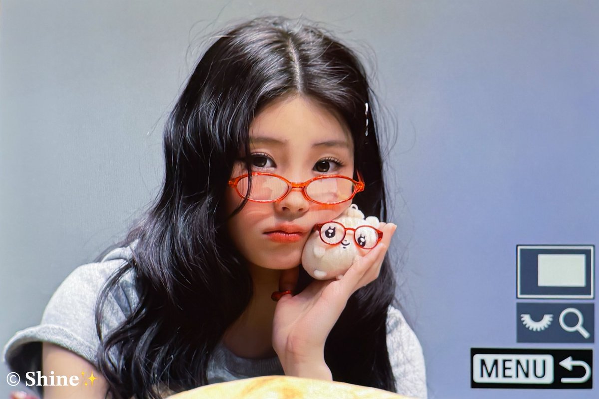 SHINE__0626's tweet photo. 260510 ₍ᐢ. ̫ .ᐢ₎ 알라딘 pre
행만이보다 희만이 🫶🏻
#아일릿 #ILLIT
#원희 #WONHEE https://t.co/V7xi7YsYBj