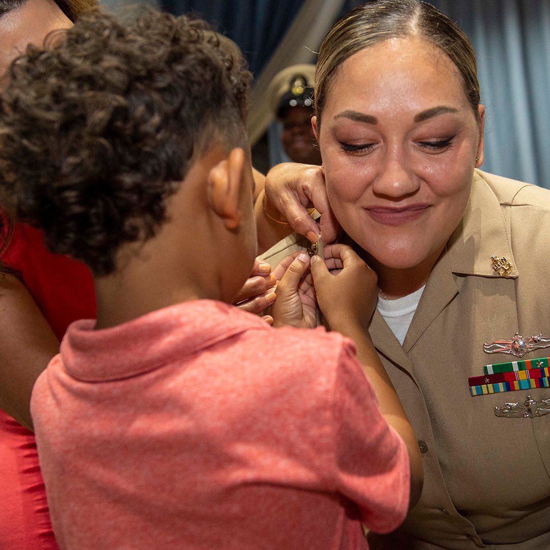 U.S. Navy tweet media