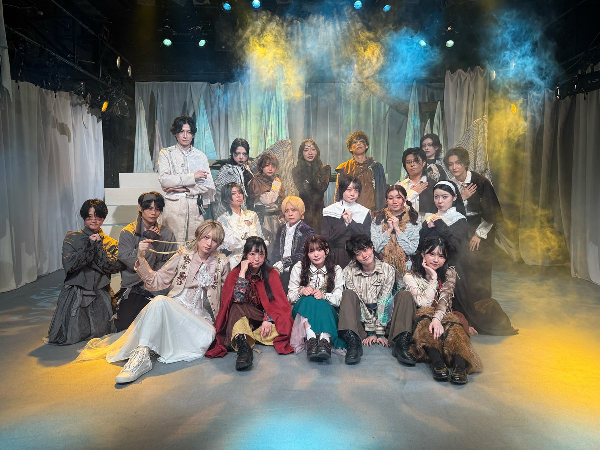 n_mgmg_k's tweet photo. #ヒトモドキの唄 
全8公演無事終演いたしました！
ご来場くださった方々、応援してくださった方ありがとうございました。
この世界で生きられたことがとても嬉しいです。

またどこかで会えますように。

ベス・ブルーメン役/片岡奈央乃 https://t.co/YIR71t71KF