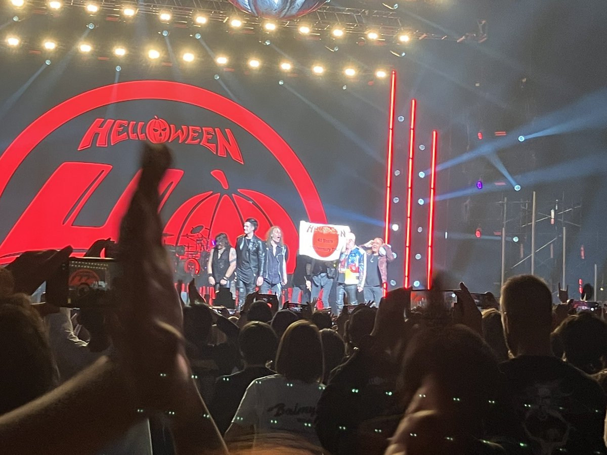 Elbow_Rock's tweet photo. HELLOWEEN最高だった🎃 https://t.co/6l75wsYnyx