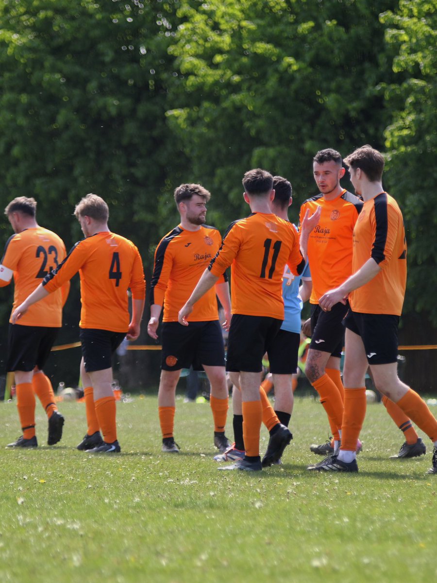 KnebFC_Seniors's tweet photo. A look back at yesterday’s 2-0 victory against Welwyn United 🍾

#UpTheKneb

🧡🖤 https://t.co/Fcq2jMOedF