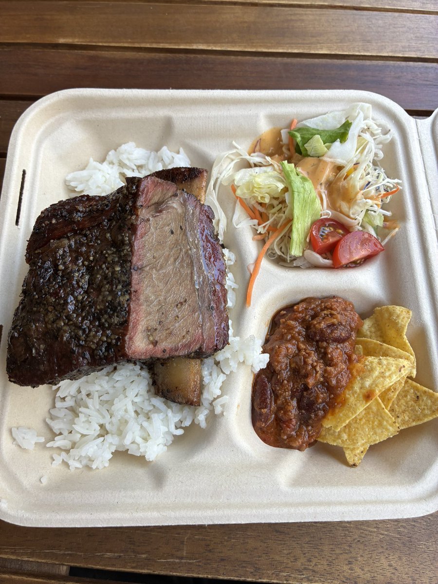 kunotgu's tweet photo. 8000円の飯 https://t.co/mJnLO1AVh2
