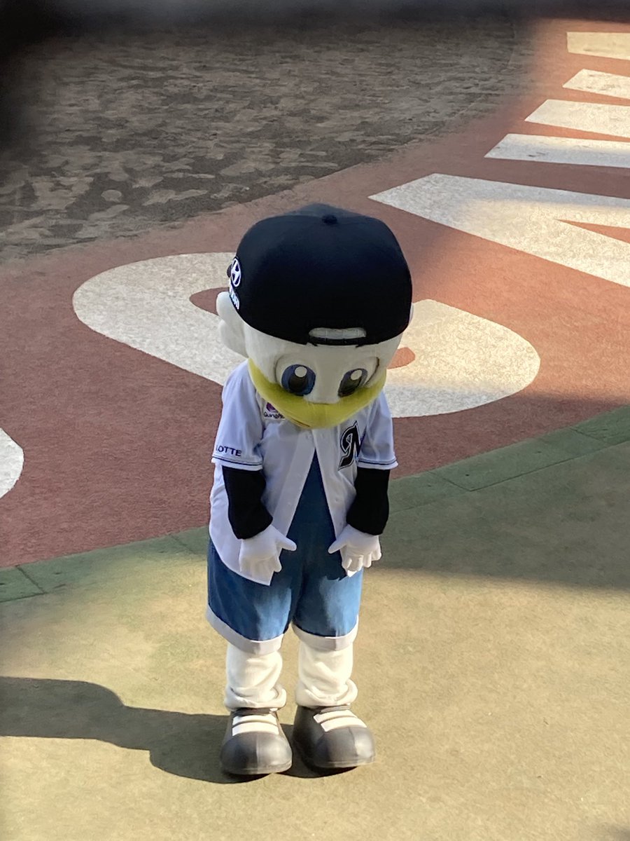 試合後のズーちゃん！！ #chibalotte #ズーちゃん