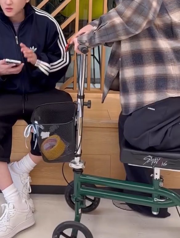 댕꾸 ◡̈ tweet media