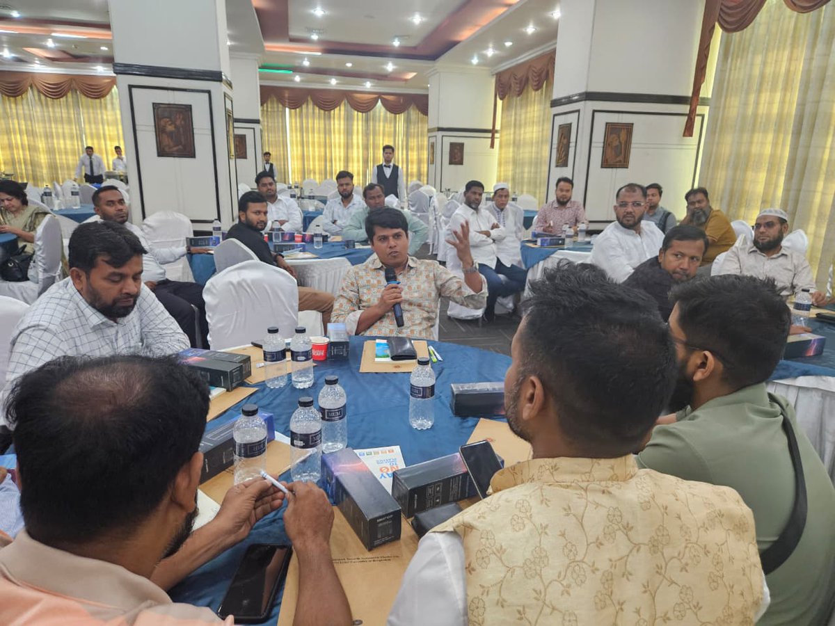 UNIDOBD's tweet photo. The 3rd batch of the Design for Environment (DfE) Training Programme has kicked off, engaging SMEs from Bangladesh’s toy and packaging sectors on eco-design, circular economy practices, sustainability, and global compliance standards.
#UNIDO #Bangladesh #DfE #CircularEconomy https://t.co/fVN2X7yeJV