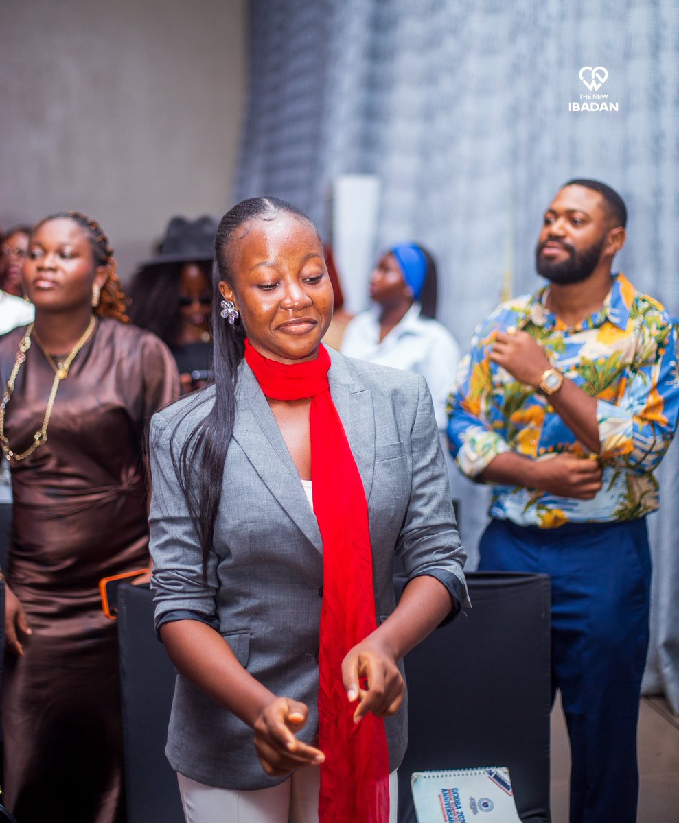 WeAreTheNew_Ib's tweet photo. Eyes fixed, hearts open, and Jesus at the center of it all. There is no name higher and no love greater than His.

#oneintoathousand #amightynation #wearethenew #6022themovie https://t.co/1oUabNwPAn