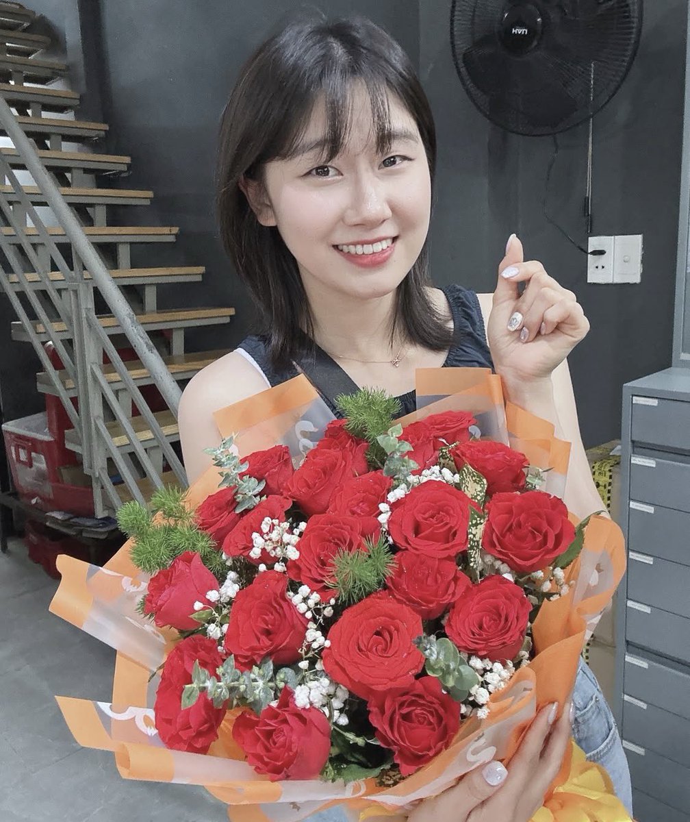 미시조아 tweet media