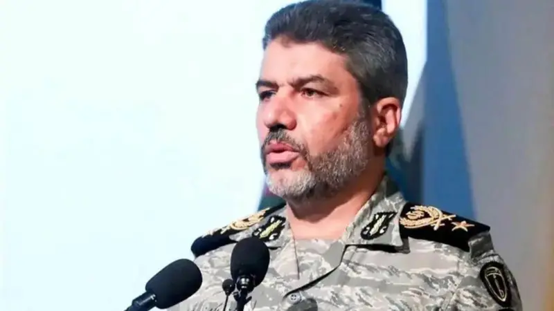 bbchausa's tweet photo. Ƙasashen da suka saka mana takunkumi ba za su wuce ta Hormuz ba - Iran

Karin bayani - https://t.co/rEFkGdL2Rn https://t.co/pTrS6XBANF