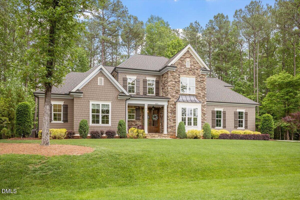 McCormickTeamRE's tweet photo. 4203 Henderson Place, Pittsboro, NC, 27312
4 bed | 3.5 bath 3573 Sq. Ft.
Active | 1175000
https://t.co/cwIm4YdhVa
Tucked within Henderson Place, a charming enclave in sought-after Fearrington Village, this exceptional home offers access to quaint shops, acclaimed dining,... https://t.co/L58R2H9gAs