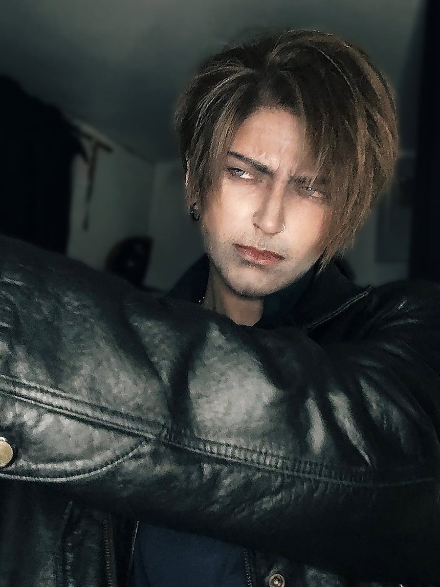 itslanicos802's tweet photo. Leon Kennedy, 50 year old fine wine 🍷✨

Character- Leon Kennedy
Game- Resident Evil Requiem

Contact-  use code "ayoitslani" for a discount!
Costume- my wardrobe
Wig- Old Amazon wig

Hashtags; https://t.co/vkEiNwSD9L