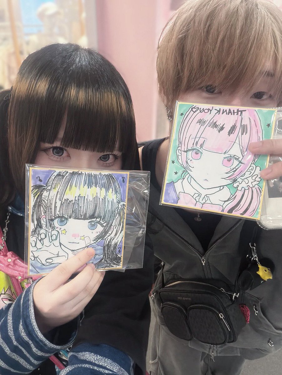 いつな tweet media
