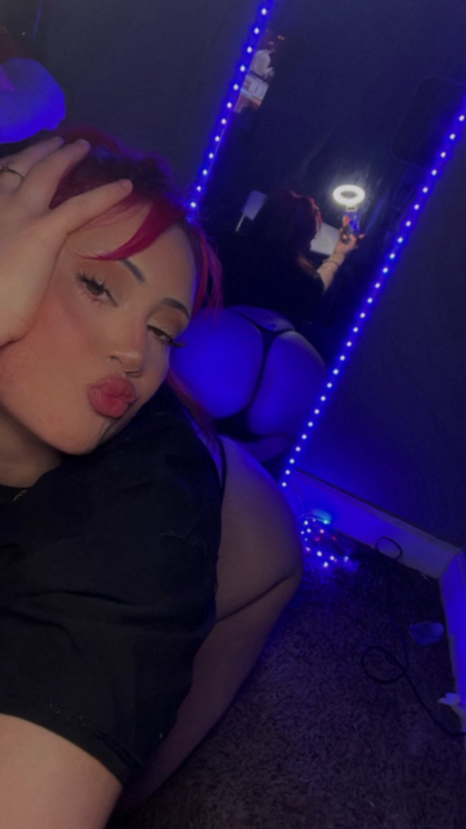 Crybbybry tweet media