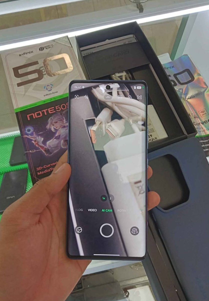 Raenan__'s tweet photo. Wts infinix note 50s 5G+
Jual cepet nih infinix note 50s 5g+
Mulus nominus fullset
Layar lengkung
Garansi panjang
Bisa rekber shopee ya
Harga 2jt nett aja
https://t.co/4VH48Kg5An https://t.co/f1j9A2EKwD